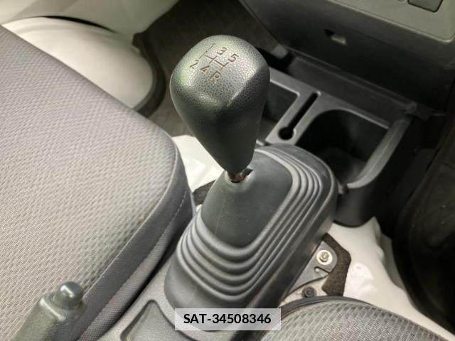 Daihatsu HIJET TRUCK 2016-05 7820989-17