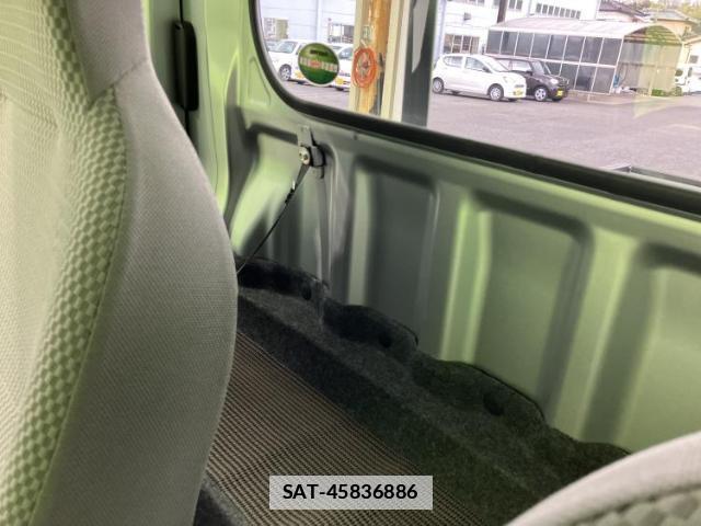 Daihatsu HIJET TRUCK 2018-11 7822236-7