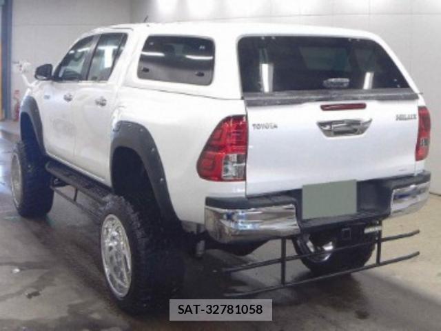 Toyota HILUX 2018-07 7811368-1