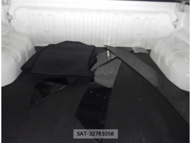 Toyota HILUX 2018-07 7811368-3