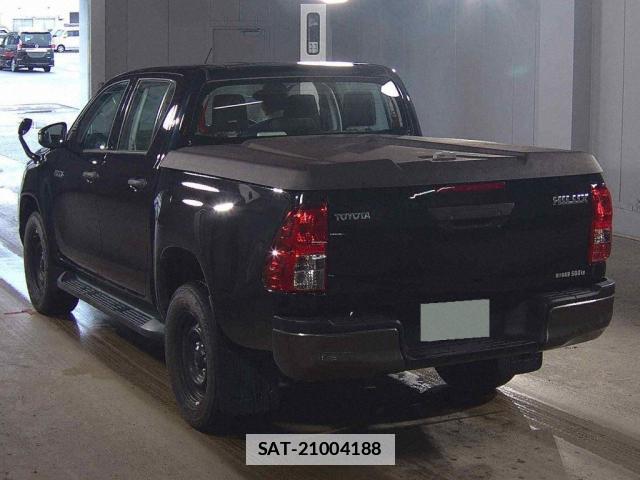 Toyota HILUX 2021-02 7811779-4