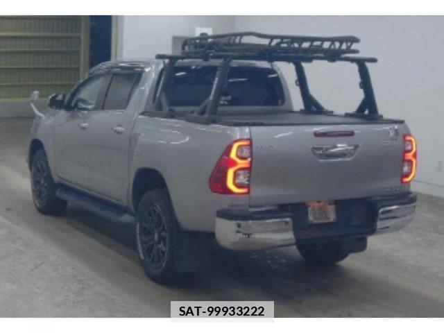 Toyota HILUX 2021-08 7814967-4