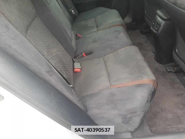 Lexus HS 2013-06 7816718-6