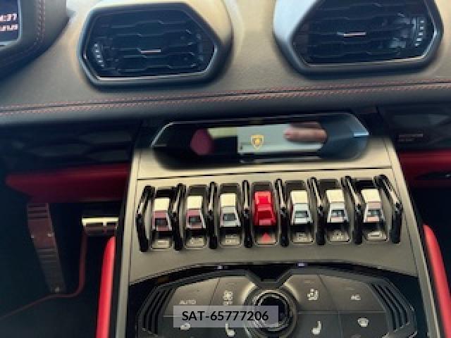 Lamborghini Huracan 2018-04 7817217-11