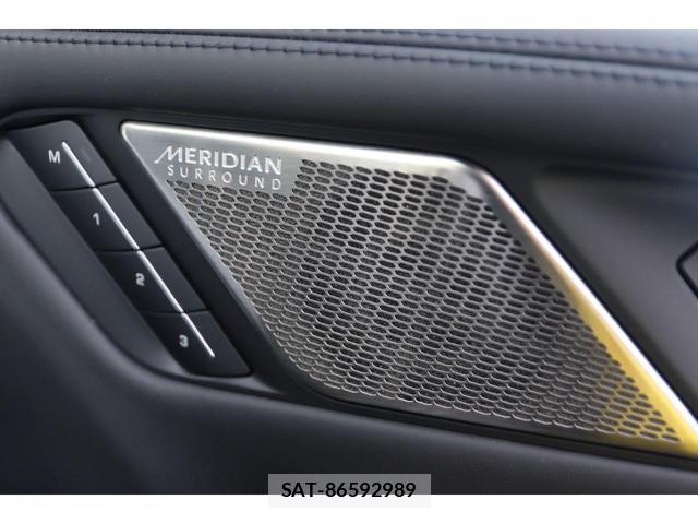 Jaguar I-Pace 2019-06 7818629-4