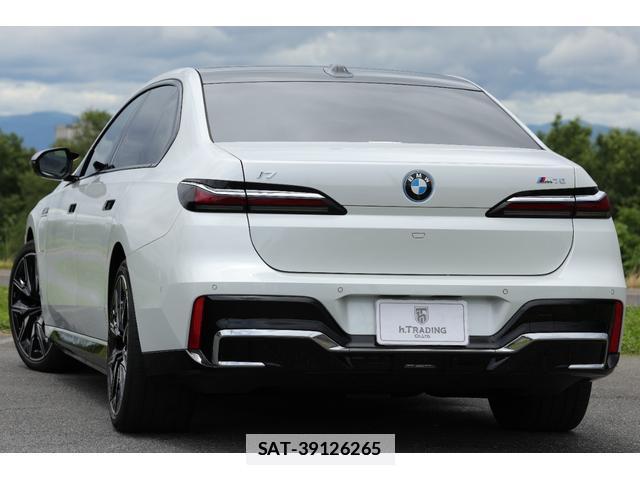 Bmw i7 2024-05 7818662-1