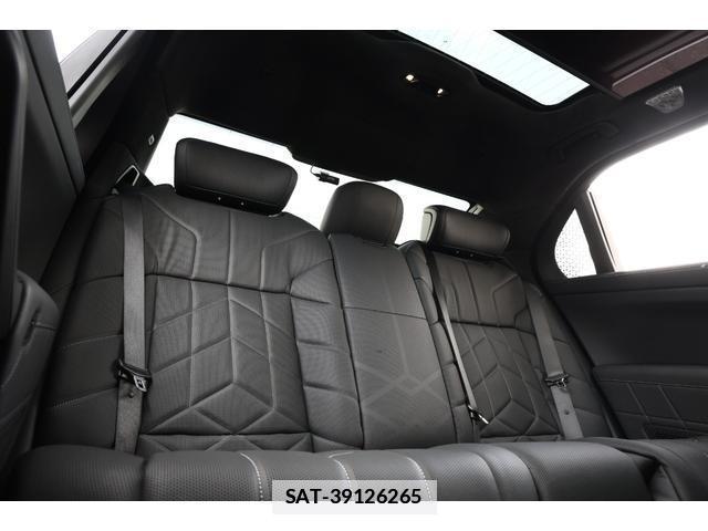 Bmw i7 2024-05 7818662-14