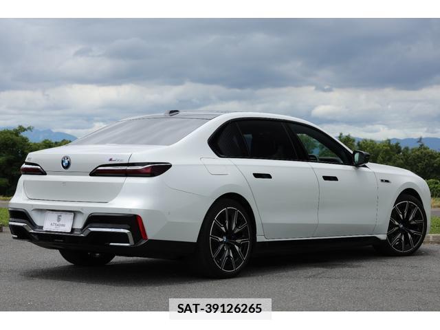 Bmw i7 2024-05 7818662-5