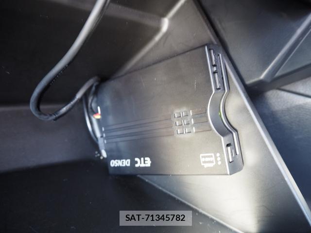 Subaru IMPREZA SPORTS 2017-03 7812906-17