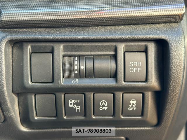 Subaru IMPREZA SPORTS 2017-03 7815643-4