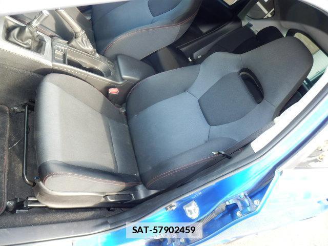 Subaru IMPREZA 2010-04 7815802-13