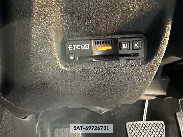 Honda INSIGHT 2019-12 7815627-10