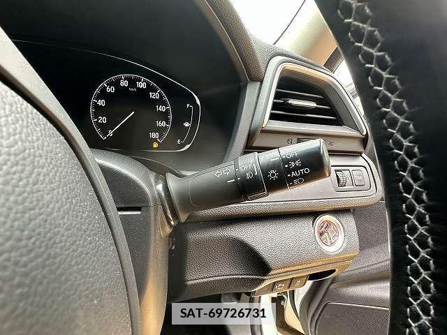 Honda INSIGHT 2019-12 7815627-11