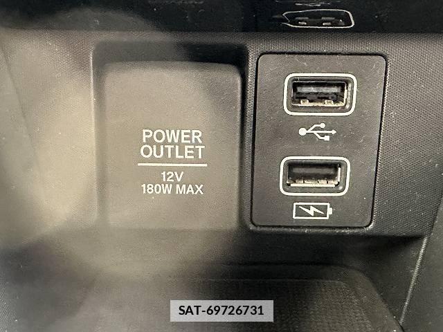 Honda INSIGHT 2019-12 7815627-12