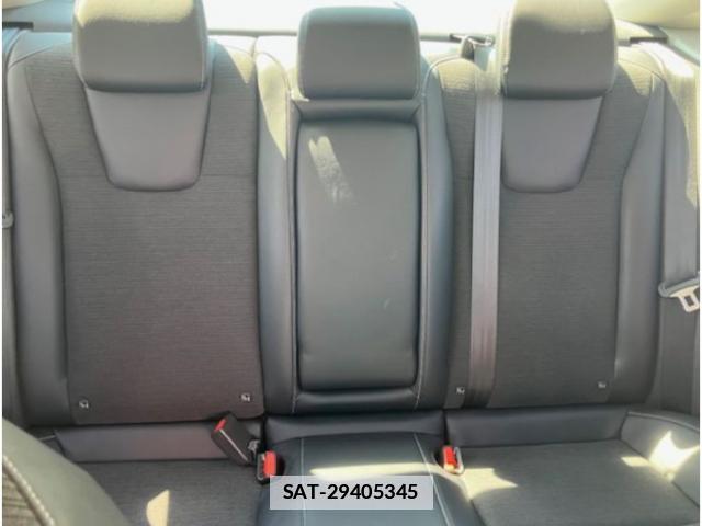 Honda INSIGHT 2019-11 7816647-5