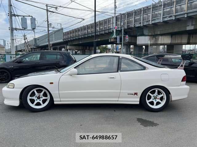 Honda INTEGRA 1998-03 7815564-12
