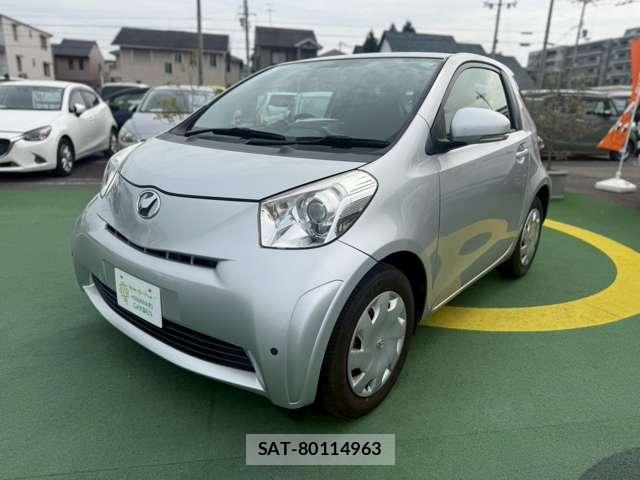Toyota IQ 2009-03 7812683-13
