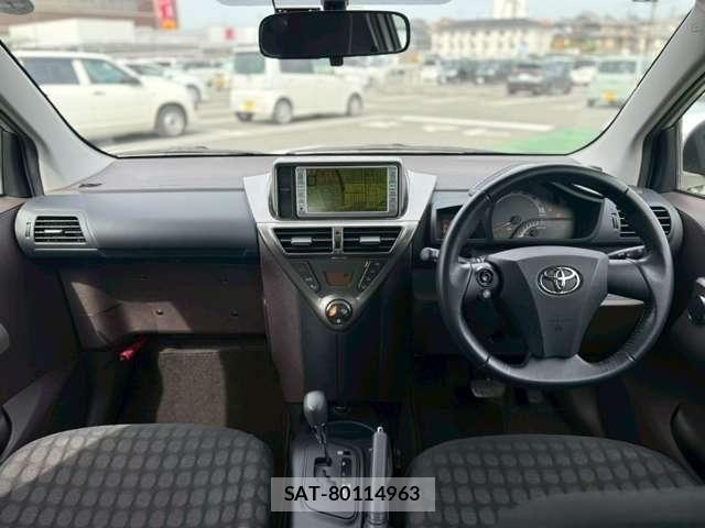 Toyota IQ 2009-03 7812683-3