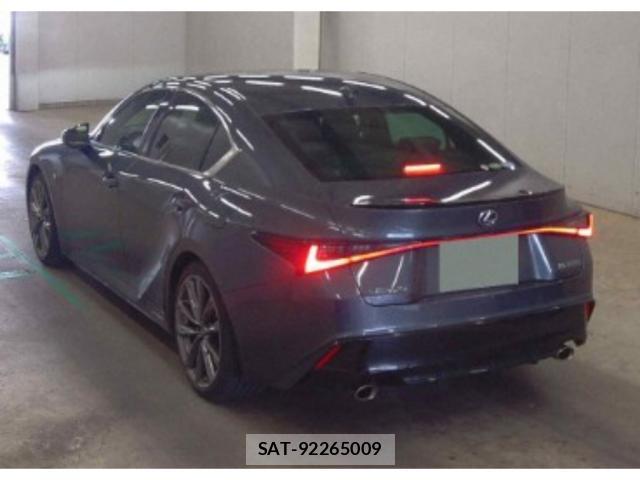 Lexus IS 2021-01 7811743-1