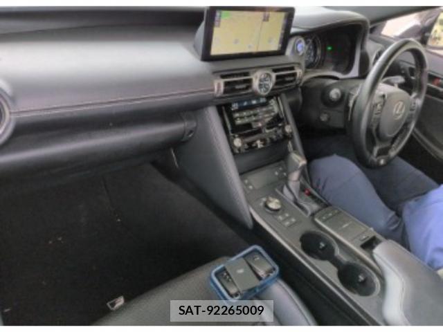 Lexus IS 2021-01 7811743-2
