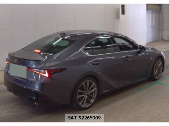 Lexus IS 2021-01 7811743-5