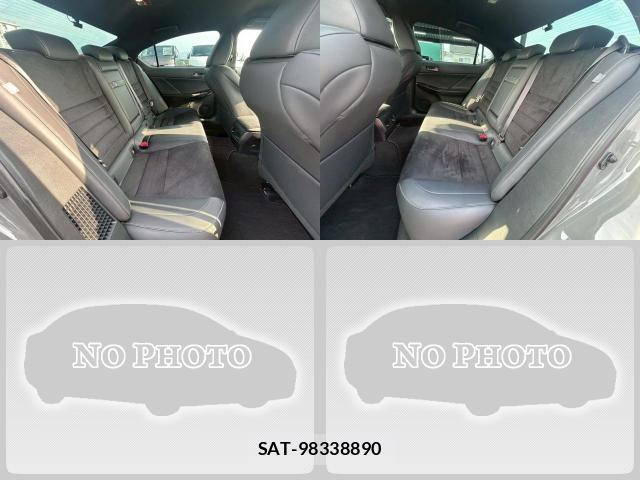 Lexus IS 2024-05 7812661-6