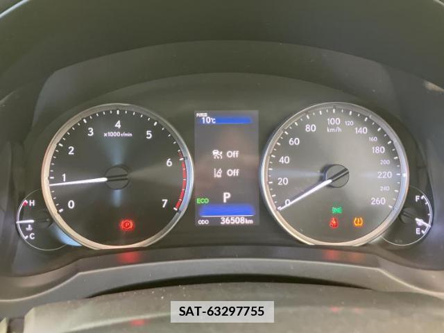 Lexus IS 2017-10 7813299-13