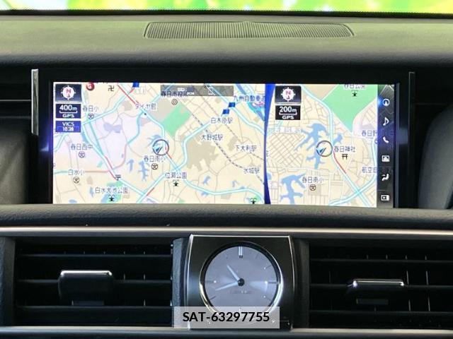 Lexus IS 2017-10 7813299-9