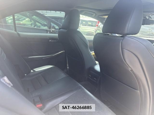 Lexus IS 2013-07 7813439-5