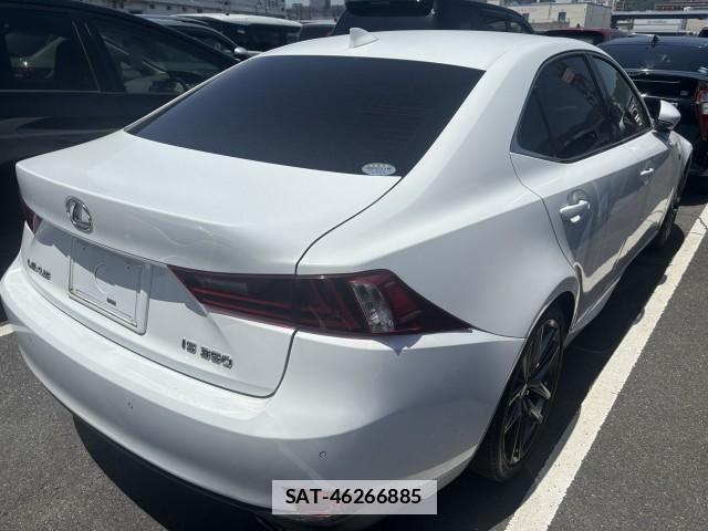 Lexus IS 2013-07 7813439-6