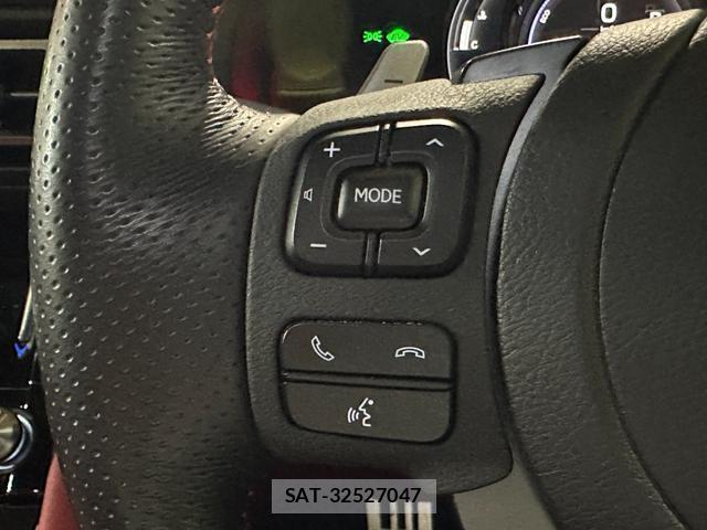 Lexus IS 2021-02 7814124-15