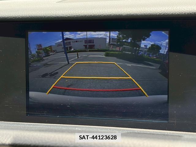 Lexus IS 2015-03 7814830-4