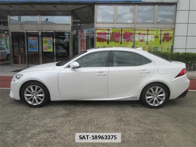 Lexus IS 2013-08 7814877-11