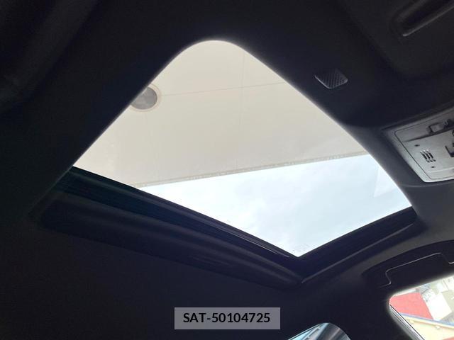 Lexus IS 2021-08 7815215-2
