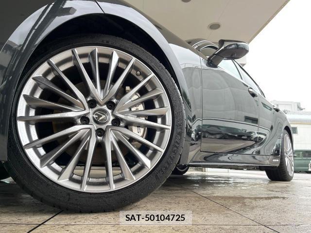 Lexus IS 2021-08 7815215-9