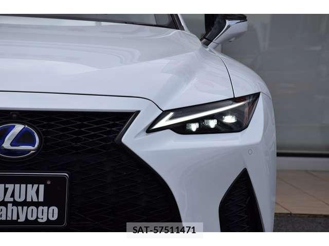 Lexus IS 2022-04 7815341-6