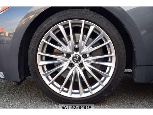 Lexus IS 2021-08 7815342-13
