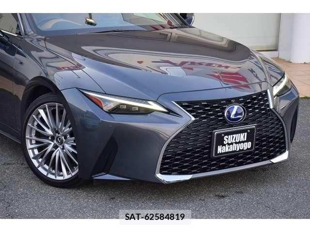 Lexus IS 2021-08 7815342-2