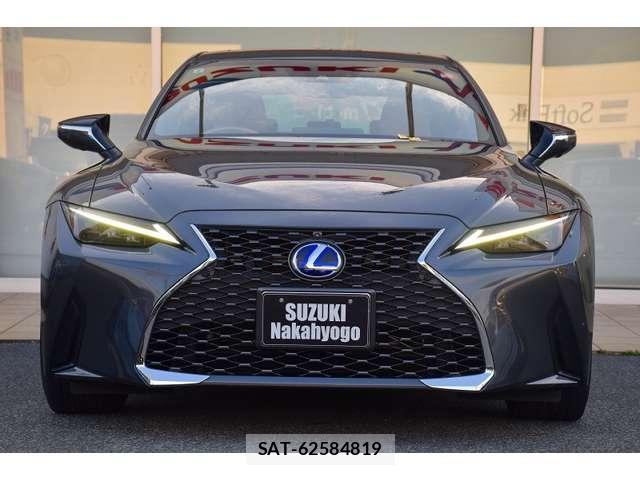 Lexus IS 2021-08 7815342-7