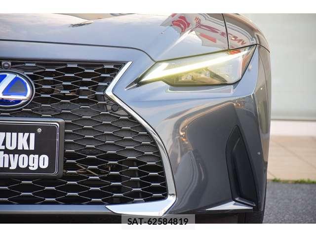 Lexus IS 2021-08 7815342-9