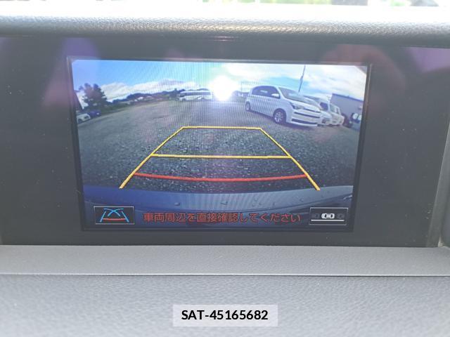 Lexus IS 2015-08 7816360-4
