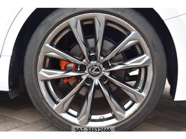 Lexus IS 2021-04 7816378-12