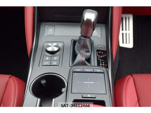 Lexus IS 2021-04 7816378-16