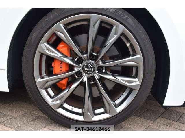 Lexus IS 2021-04 7816378-9