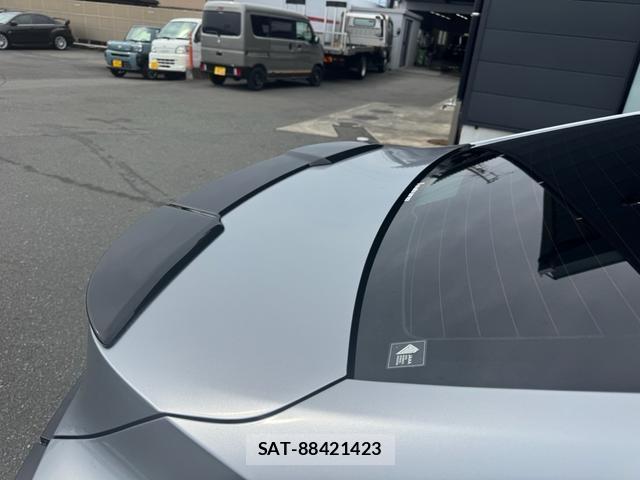 Lexus IS 2021-10 7816800-13