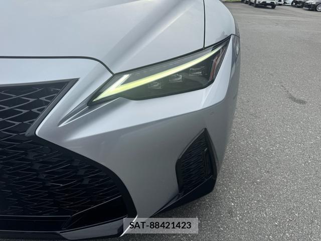 Lexus IS 2021-10 7816800-8
