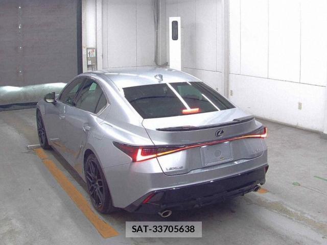 Lexus IS 2021-04 7817274-1