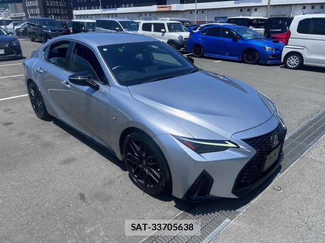 Lexus IS 2021-04 7817274-6
