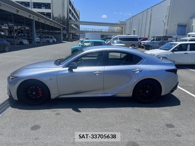 Lexus IS 2021-04 7817274-8