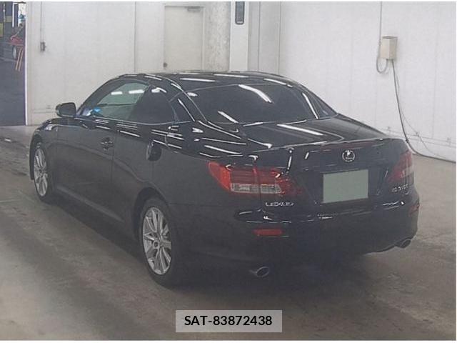 Lexus IS 2010-10 7817351-4